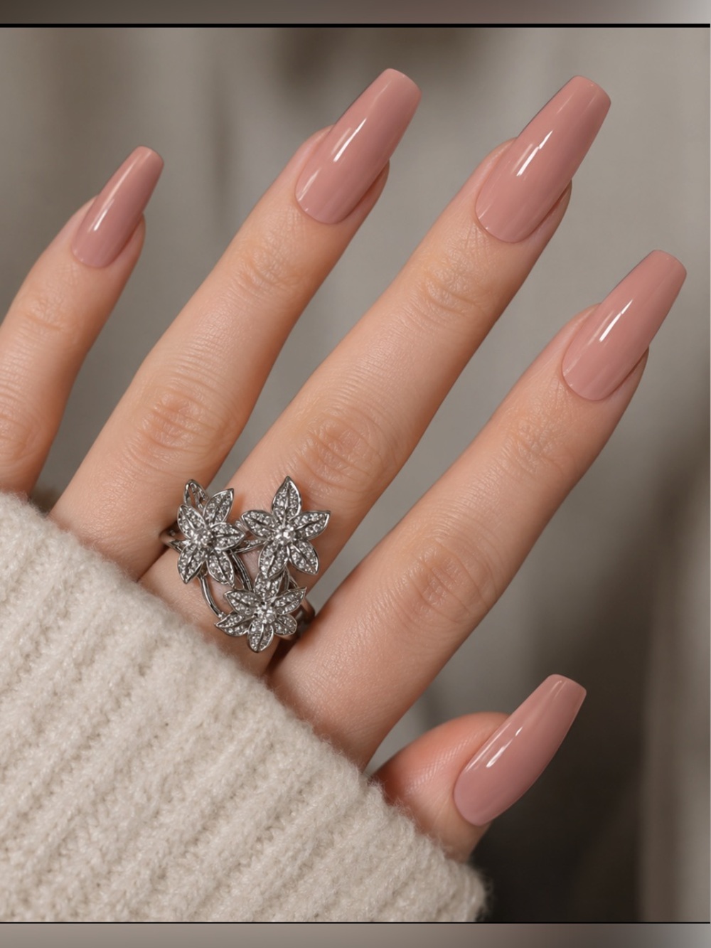 Stunning Triple Flower Diamond Cluster Cocktail Ring Size 6.5